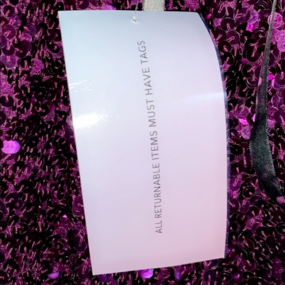 Hi My name is Samantha Joice, selling a prom dress - Picture 3 of 13